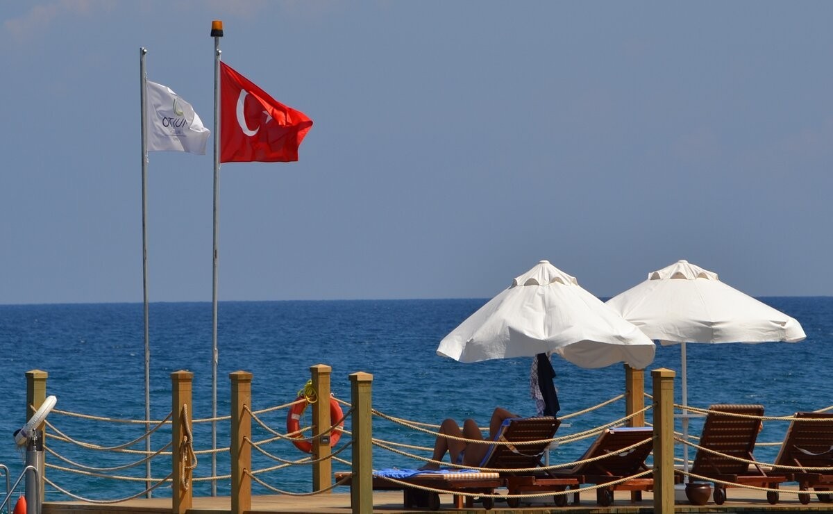 Жительница Твери отсудила деньги за несостоявшуюся поездку в Турцию на двоих