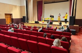 В Оленинском доме культуры дети мерились силами и знаниями В Оленинском доме культуры дети мерились силами и знаниями