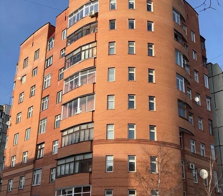 В Твери новый дом "рассыпается" на части В Твери новый дом "рассыпается" на части