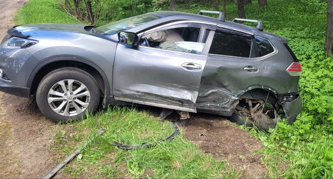 Два человека пострадали в столкновении четырёх автомобилей под Тверью