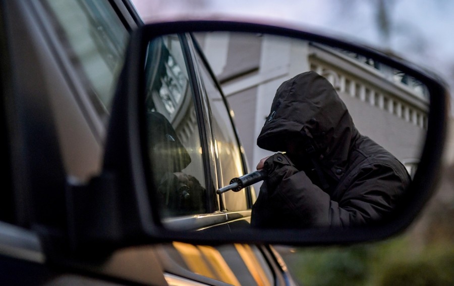 В Тверской области два парня угнали "Газель"