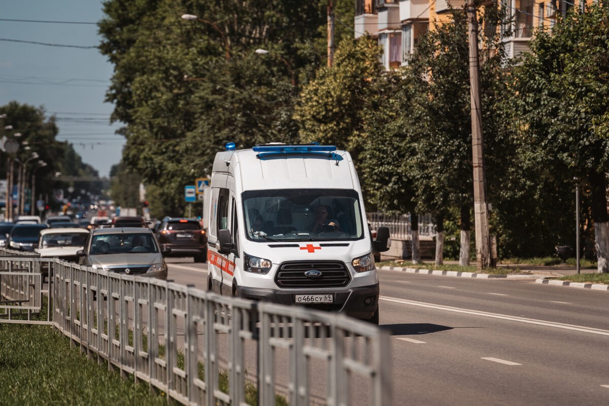 Первая помощь человеку при инсульте: советы кардиолога
