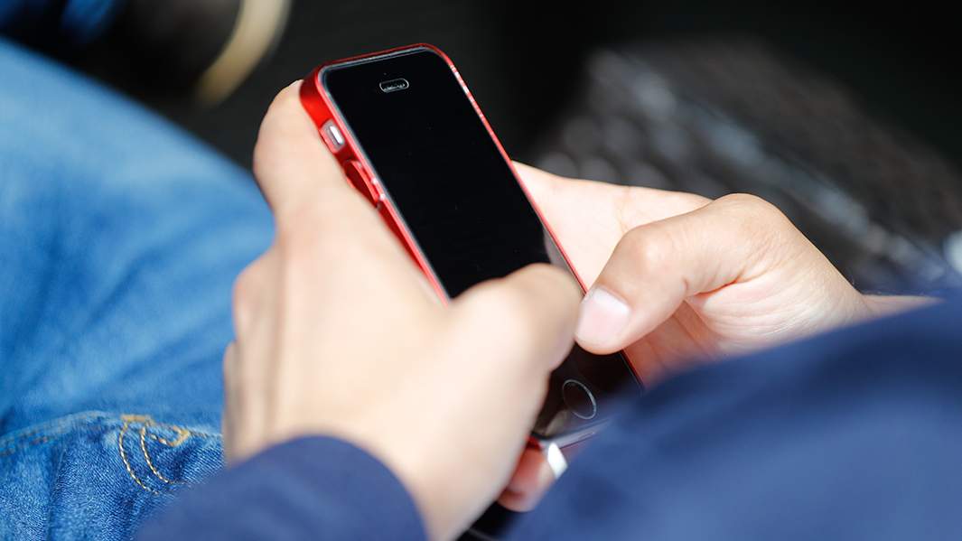 Молодой мужчина из Тверской области влез в огромный долг из-за мошенника