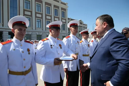 В Твери состоялся 74-выпуск воспитанников Тверского суворовского военного училища В Твери состоялся 74-выпуск воспитанников Тверского суворовского военного училища