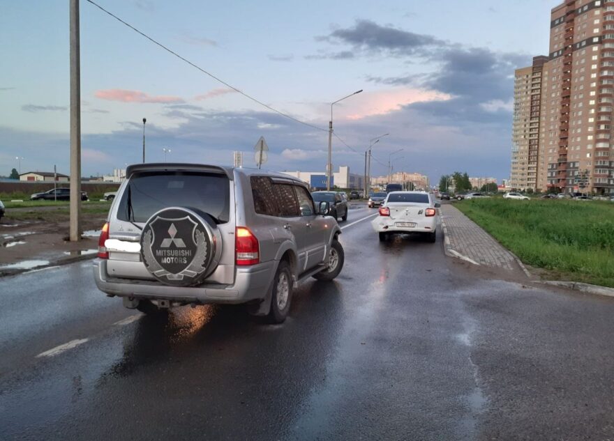В Твери 17-летняя девушка пострадала в ДТП из-за невнимательного водителя иномарки В Твери 17-летняя девушка пострадала в ДТП из-за невнимательного водителя иномарки