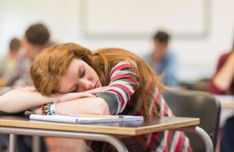 За плохие оценки студентов-целевиков в России предлагают наказывать рублём За плохие оценки студентов-целевиков в России предлагают наказывать рублём