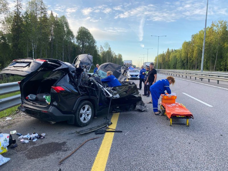 Водитель уснул: в аварии в Тверской области пострадали трое детей