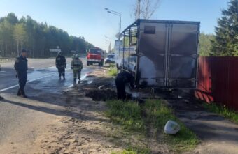 На трассе М-10 В Тверской области погиб водитель в горящей машине На трассе М-10 В Тверской области погиб водитель в горящей машине