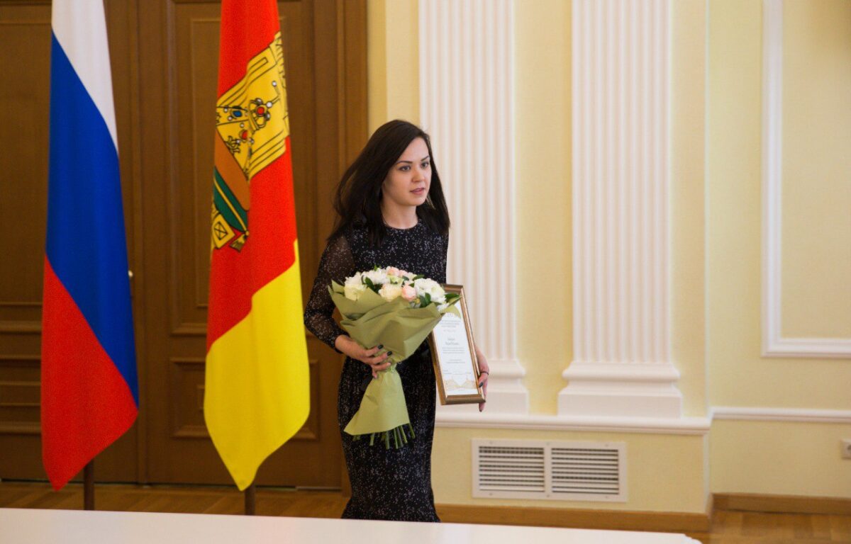 Губернатор Игорь Руденя вручил премии учёным Тверской области