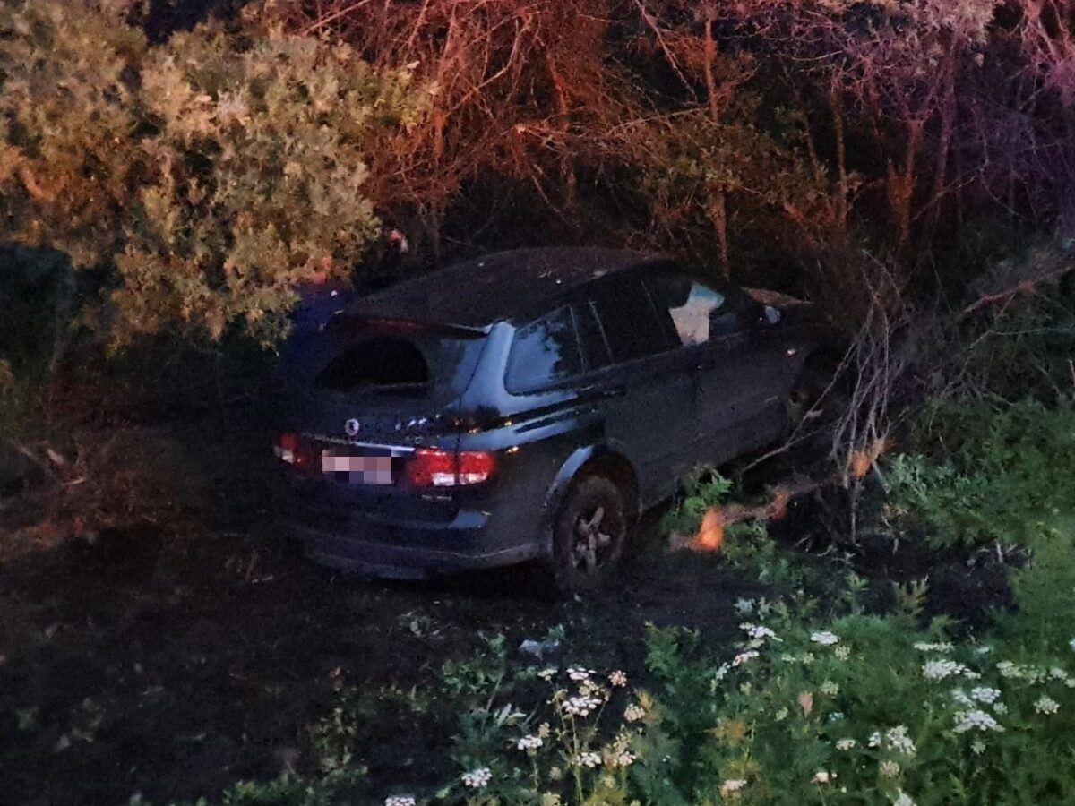 На «Золотом кольце» в Тверской области машина съехала с трассы