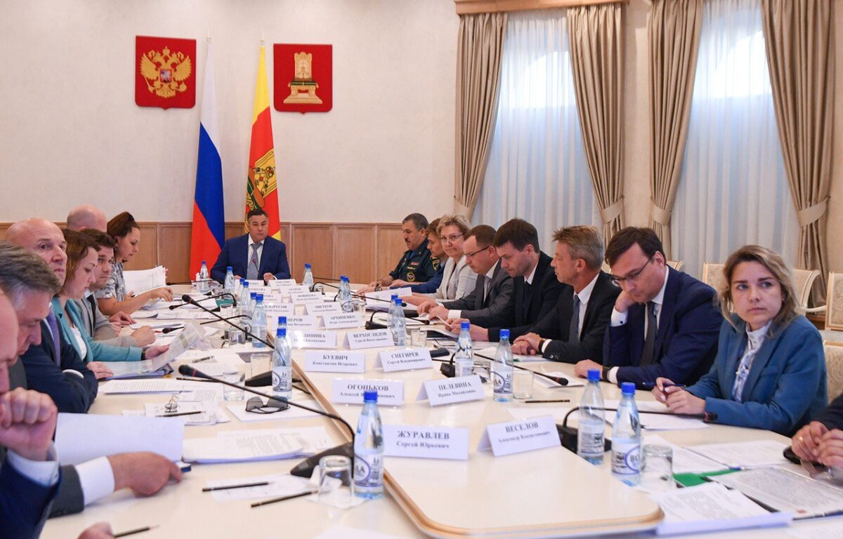 Колледжам Тверской области помогут оборудовать мастерские