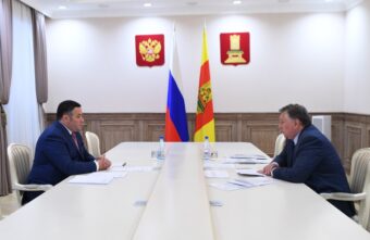 Игорь Руденя и Алексей Огоньков обсудили ремонт дорог в Твери Игорь Руденя и Алексей Огоньков обсудили ремонт дорог в Твери