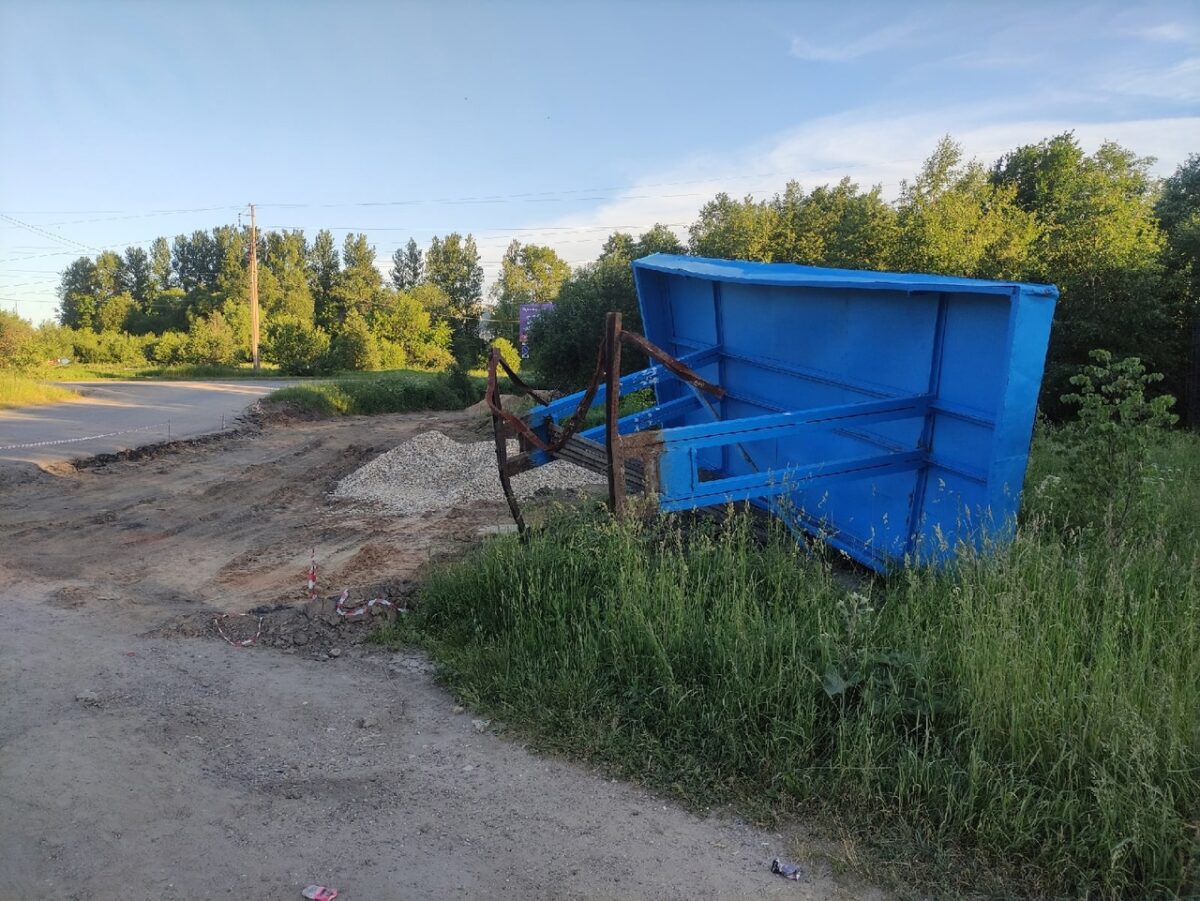 Ушла эпоха: в Тверской области снесли знаменитую митинскую остановку