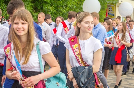 В Тверской области стобалльников ЕГЭ все больше