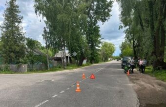 В Тверской области столкнулись УАЗ и мотоцикл   В Тверской области столкнулись УАЗ и мотоцикл