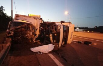 Множественные травмы: появились подробности ДТП с автовозом и тремя "Газелями" под Тверью