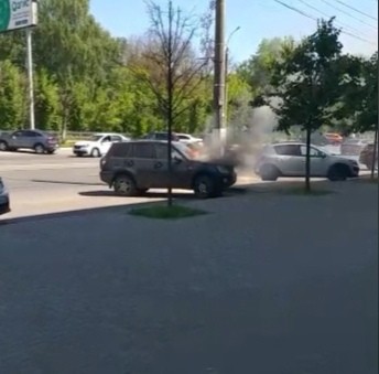 Возле кафе в Твери загорелся «китаец»