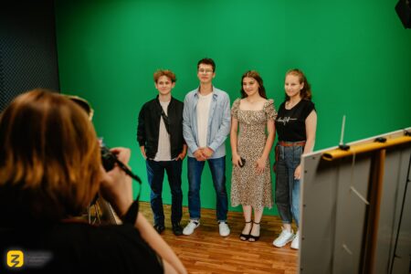 Ребята из Оленинской видеостудии «Взгляд» побывали на экскурсии в РИА Верхневолжье Ребята из Оленинской видеостудии «Взгляд» побывали на экскурсии в РИА Верхневолжье