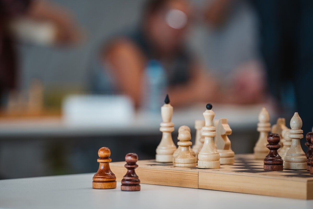 16-летний шахматист из Твери победил чемпиона мира Сергея Карякина