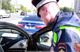 В Твери проверили учебные автомобили В Твери проверили учебные автомобили