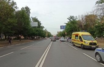 В Твери молодой водитель протаранил иномарку В Твери молодой водитель протаранил иномарку