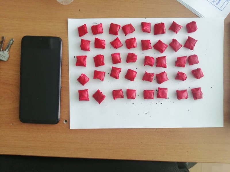 40 свёртков с героином нашли у "закладчика" в Тверской области