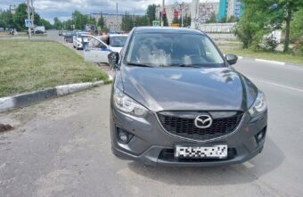 8-летняя девочка попала под колёса машины на зебре в Тверской области