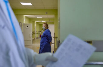 Врач рассказал, насколько опасен новый вариант омикрон-штамма Врач рассказал, насколько опасен новый вариант омикрон-штамма