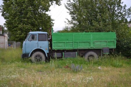 Пьяный водитель из Тверской области наехал на родственника