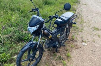 В Тверской области попал в больницу велосипедист, которого сбил мопедист