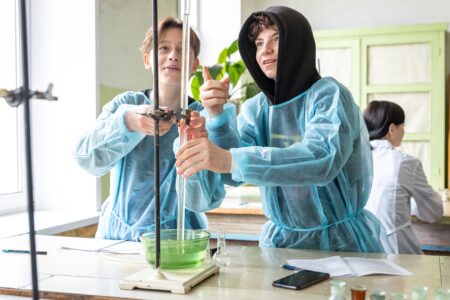 Тверскому школьнику пришлось через суд получать допуск к ЕГЭ по информатике