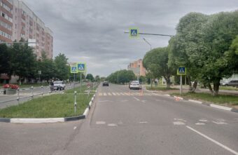 В Тверской области "Мерседес" сбил мальчика на самокате В Тверской области "Мерседес" сбил мальчика на самокате