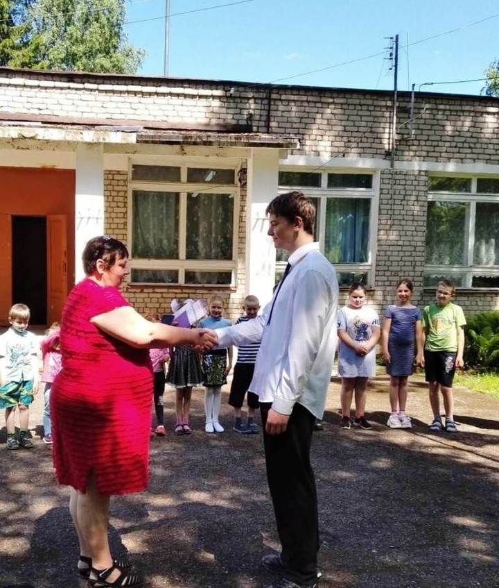 В селе Тверской области школу окончил всего один человек