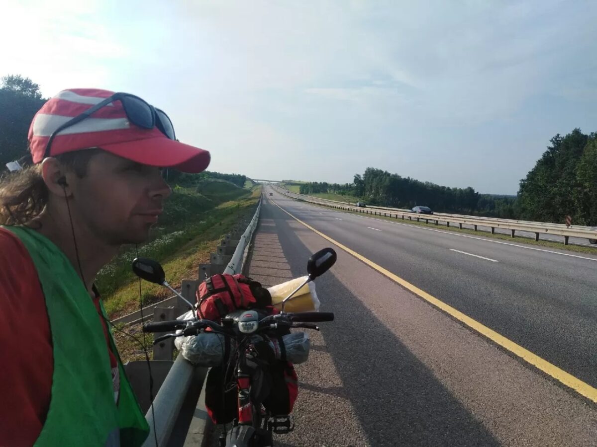 Житель Тверской области отправился в Геленджик на велосипеде