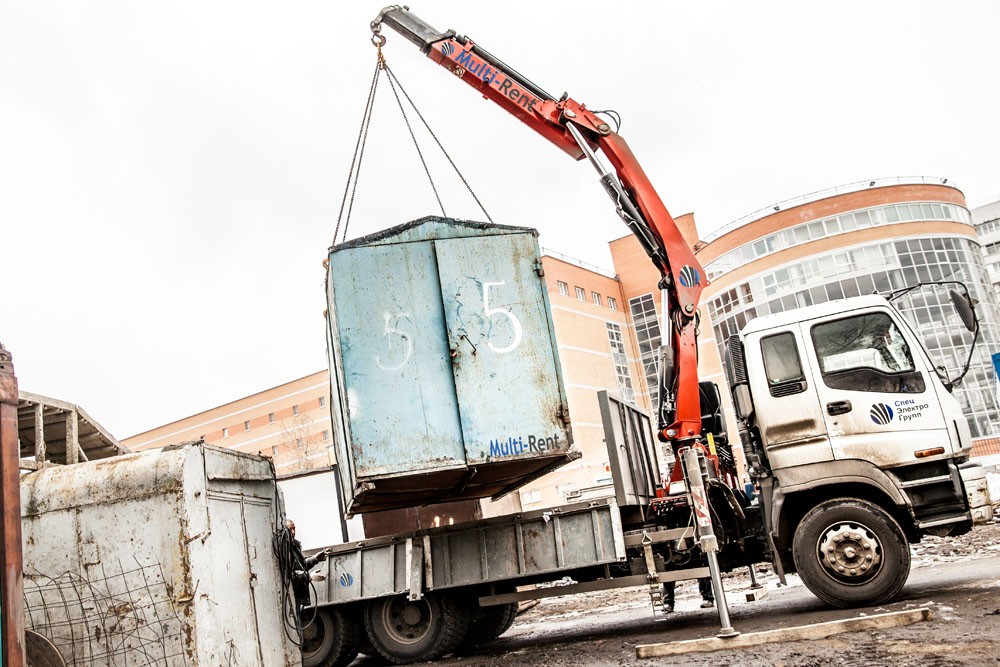 В Тверской области мужчина украл целый гараж В Тверской области мужчина украл целый гараж