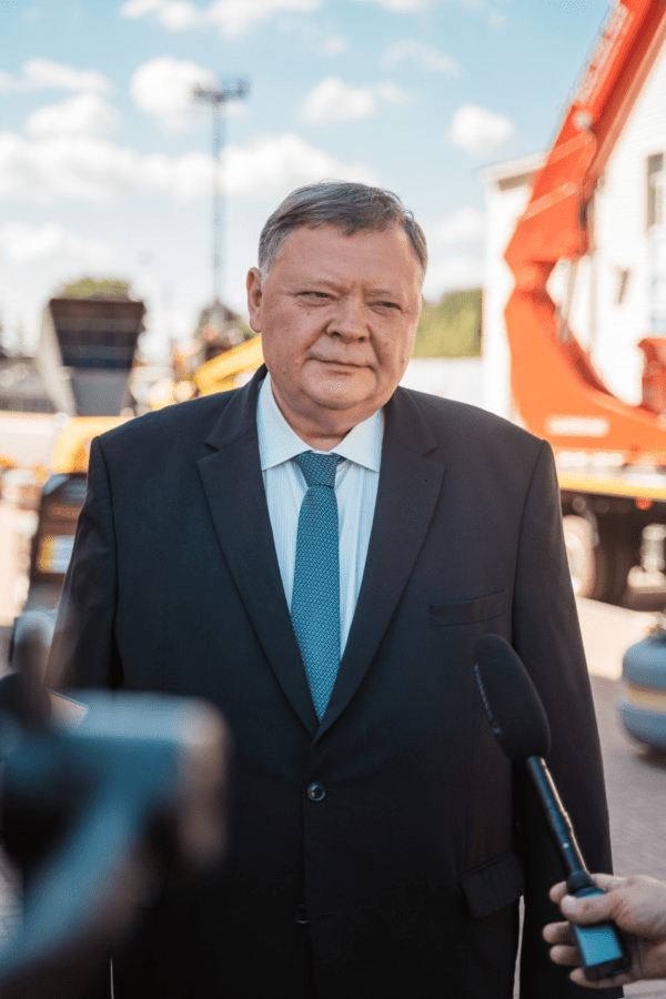 Лучшие специалисты строительной отрасли получили награды накануне профессионального праздника