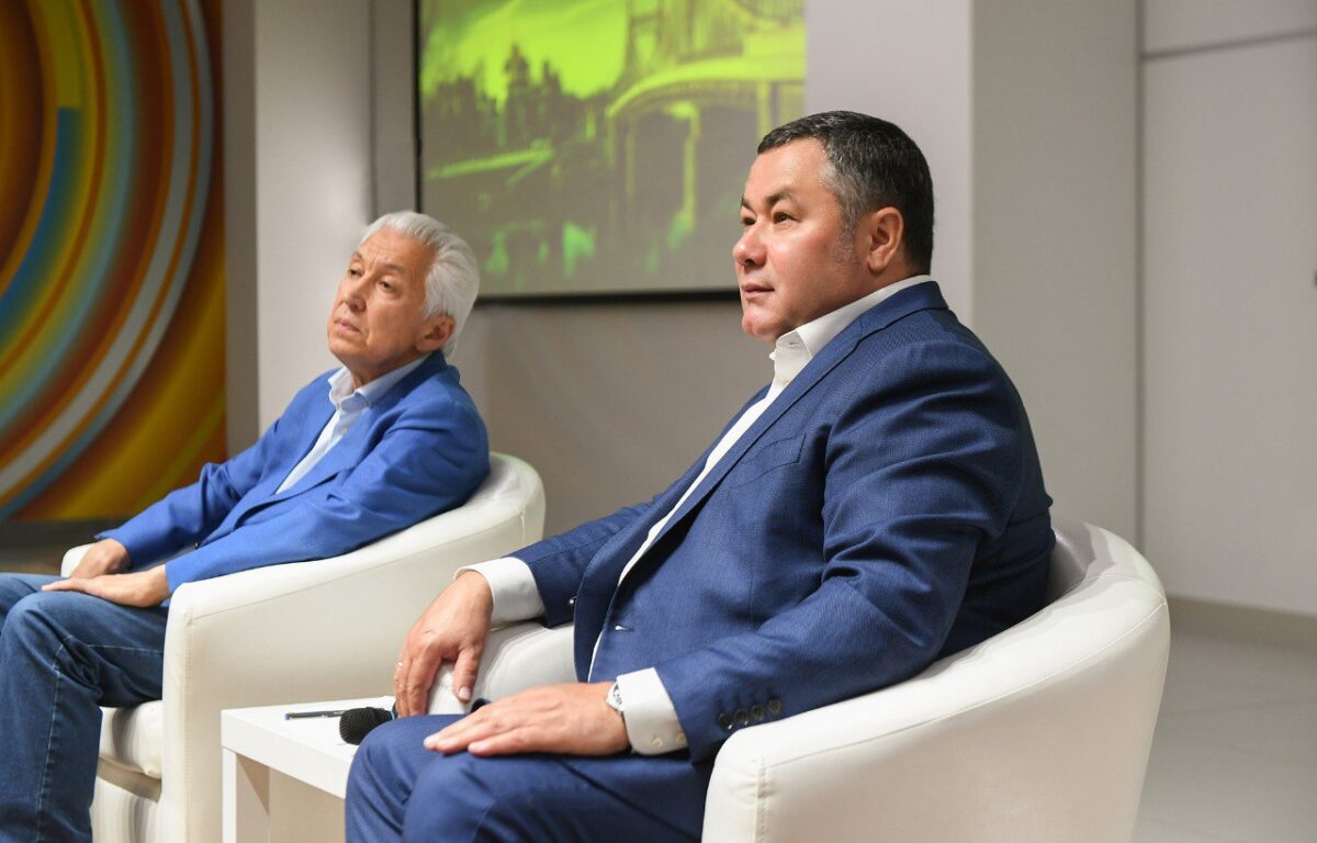 Игорь Руденя встретился с детьми из Донбасса, отдыхающими в Тверской области