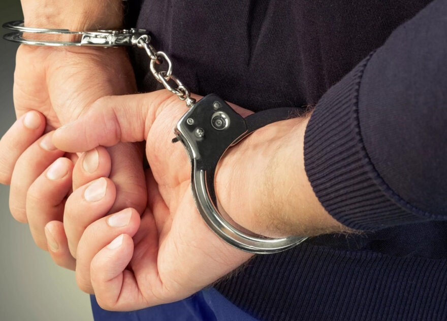 В Тверской области 24-летний парень сильно избил мужчину в его же квартире В Тверской области 24-летний парень сильно избил мужчину в его же квартире