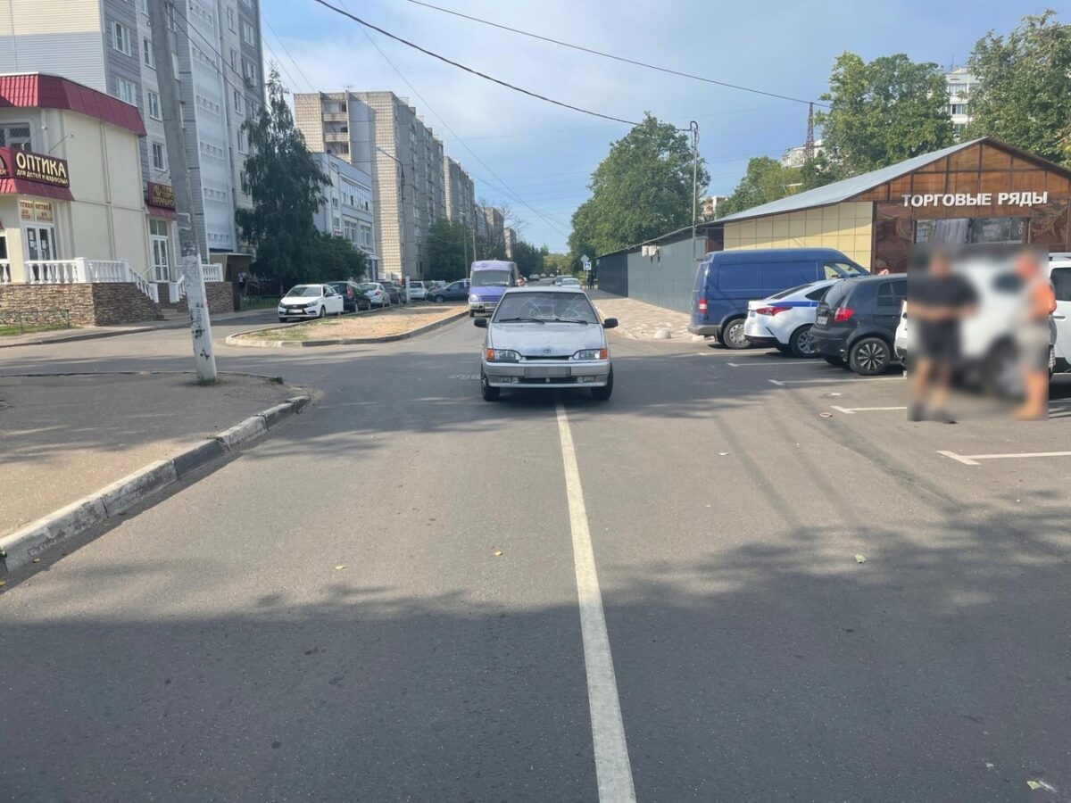 На перекрестке в Твери сбили пешехода-нарушителя