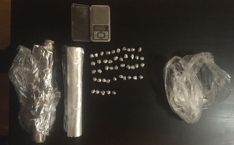 В Твери пресекли распространение крупной партии "синтетики"