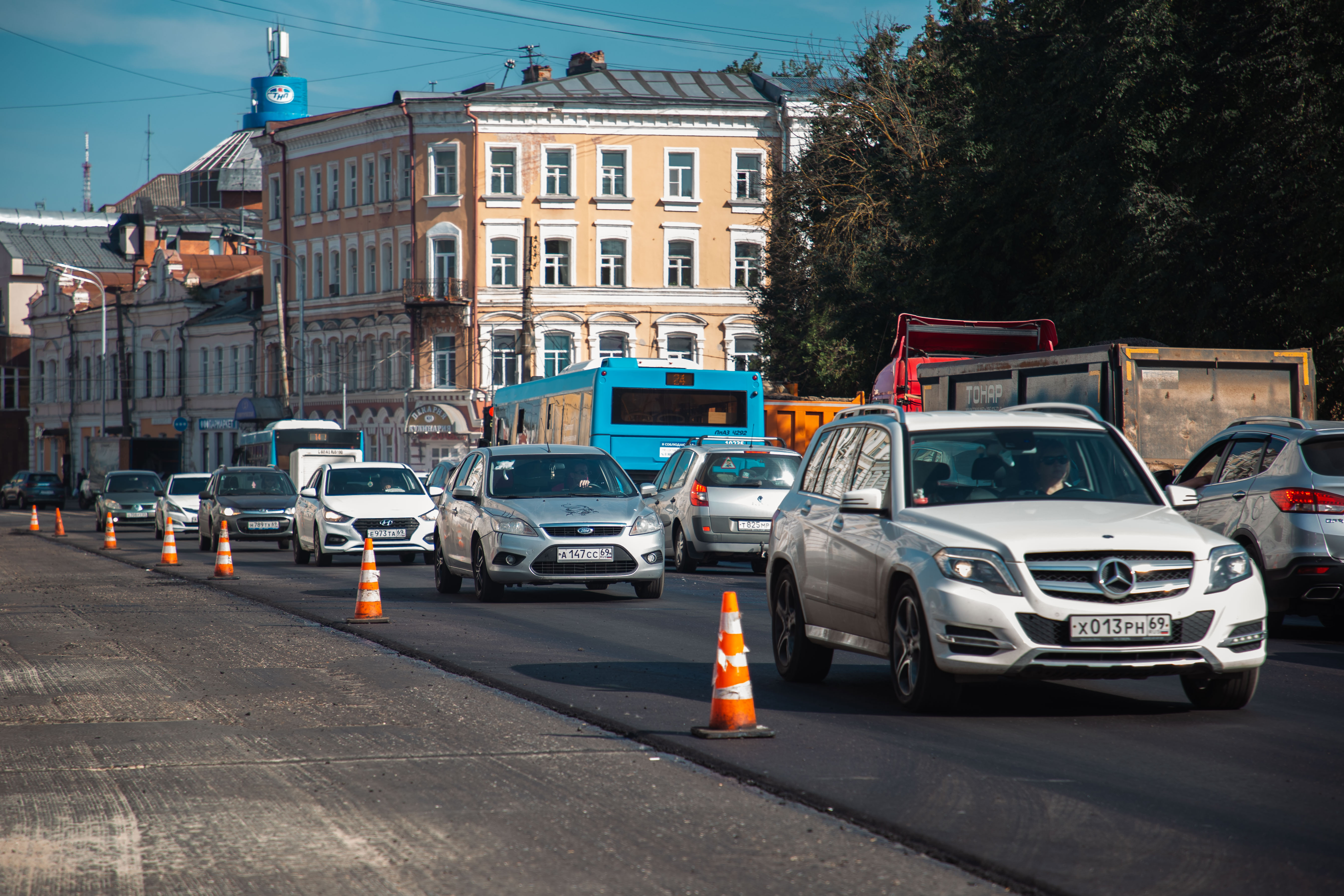 Дорожные работы и благоустройство территории: как преображается исторический центр Твери