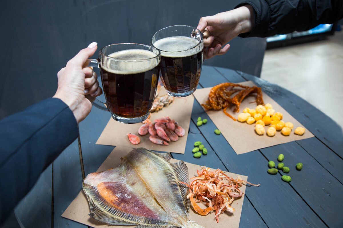 В Тверской области наказали мужчину, спрятавшего труп друга в лесу