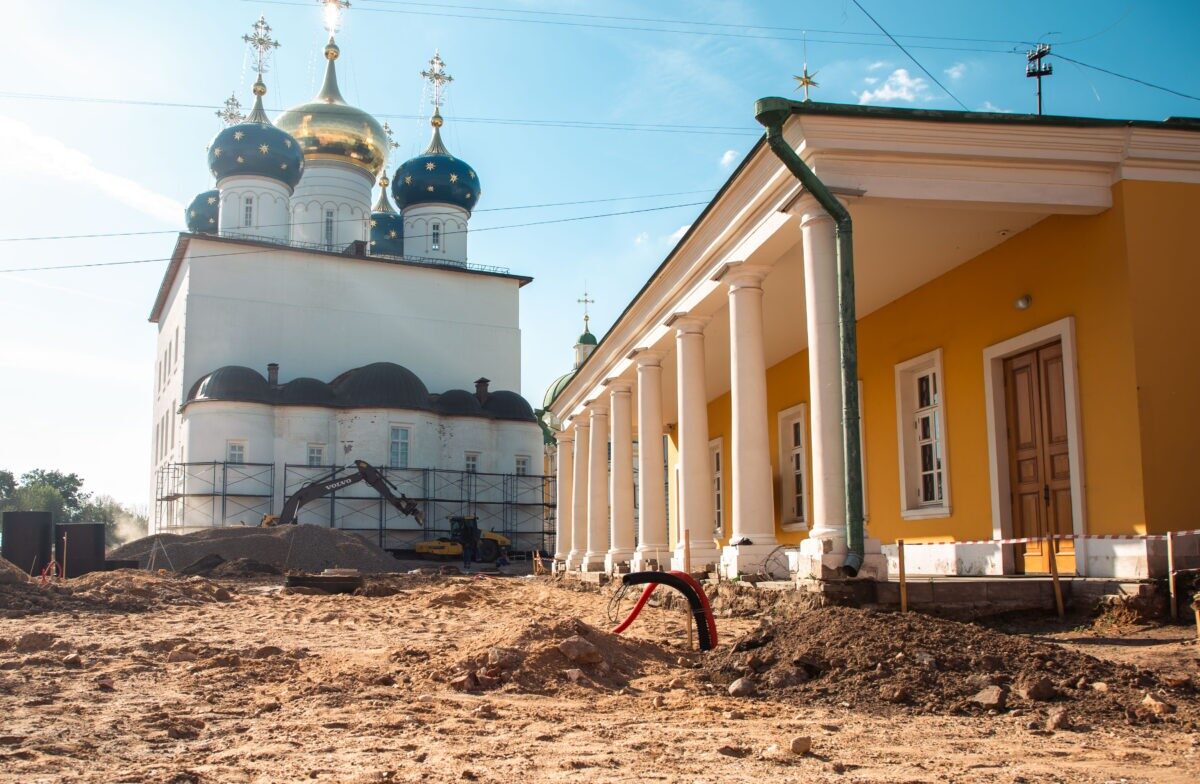 Дорожные работы и благоустройство территории: как преображается исторический центр Твери