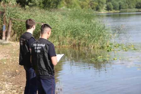 Тверские следователи устанавливают обстоятельства гибели мужчины, тело которого нашли в реке Тверские следователи устанавливают обстоятельства гибели мужчины, тело которого нашли в реке