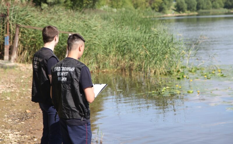 Тверские следователи устанавливают обстоятельства гибели мужчины, тело которого нашли в реке