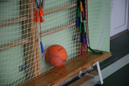 В сельских школах Тверской области ремонтируют спортивные залы В сельских школах Тверской области ремонтируют спортивные залы