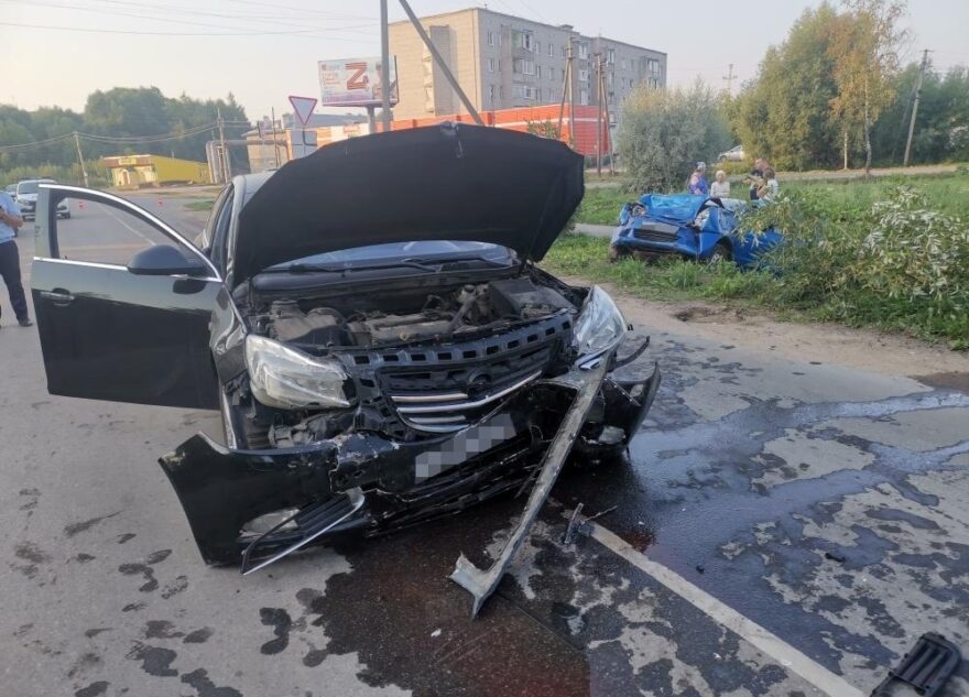 Появились фотографии с места гибели пожилого водителя в Тверской области Появились фотографии с места гибели пожилого водителя в Тверской области