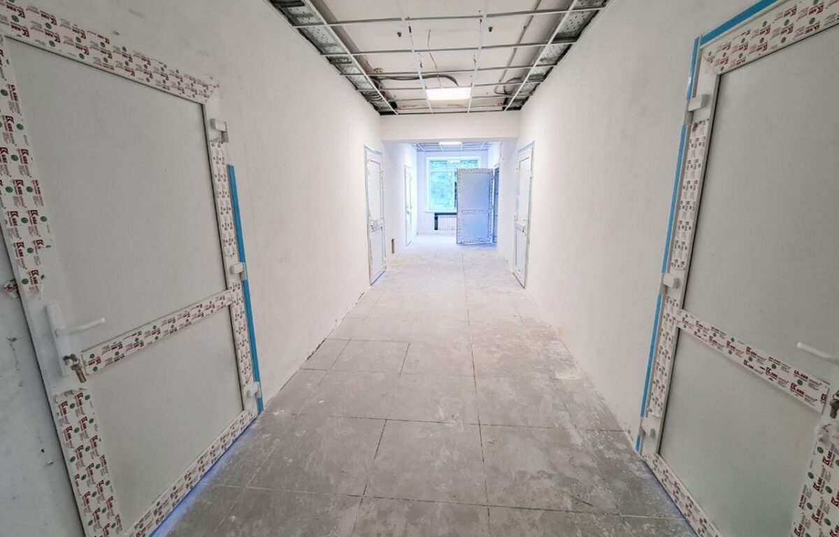 В Вышнем Волочке заканчивают монтаж инженерных систем нового Центра амбулаторной онкологической помощи