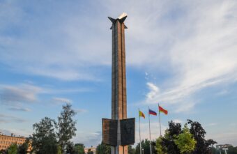 Игорь Руденя поздравил ветеранов и жителей Тверской области с 79-ой годовщиной победы в Курской битве