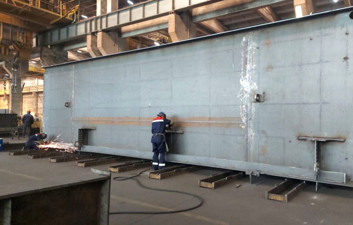 В Санкт-Петербурге начали изготавливать металлоконструкции для строительства Западного моста в Твери